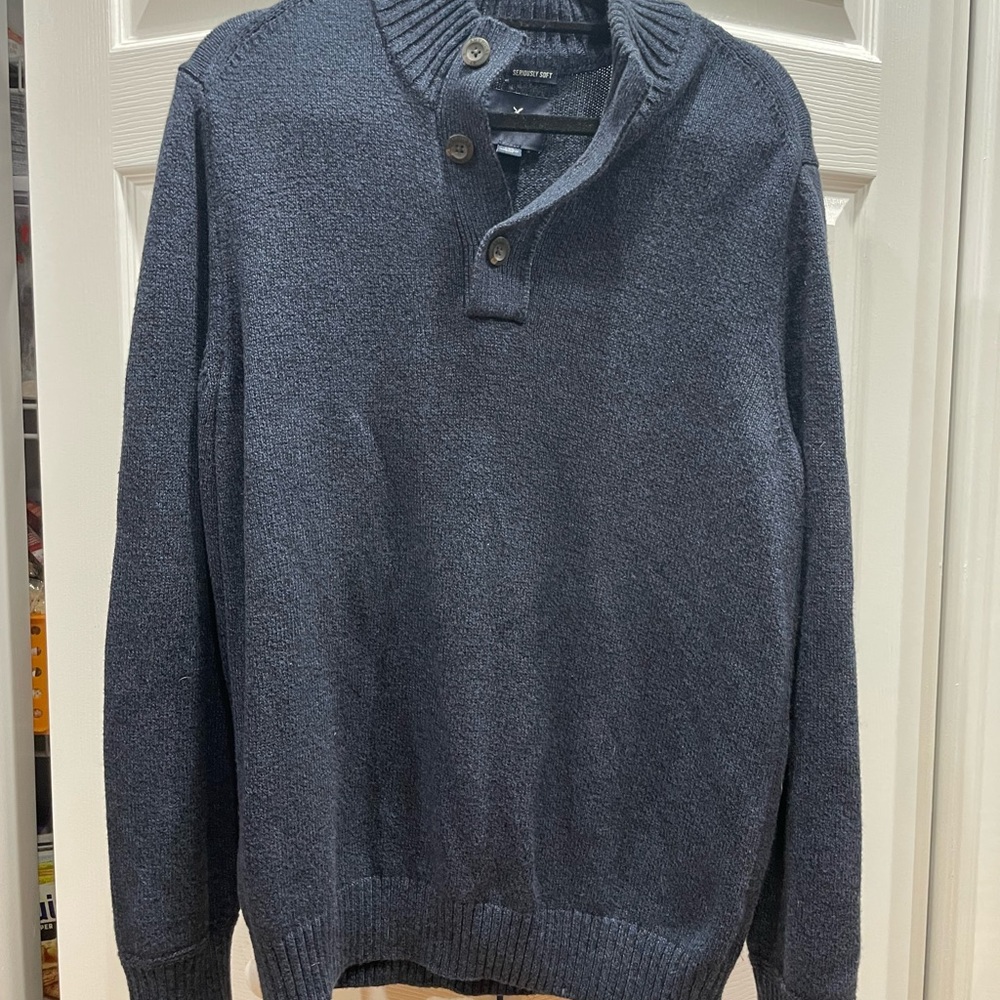 Men’s sweater